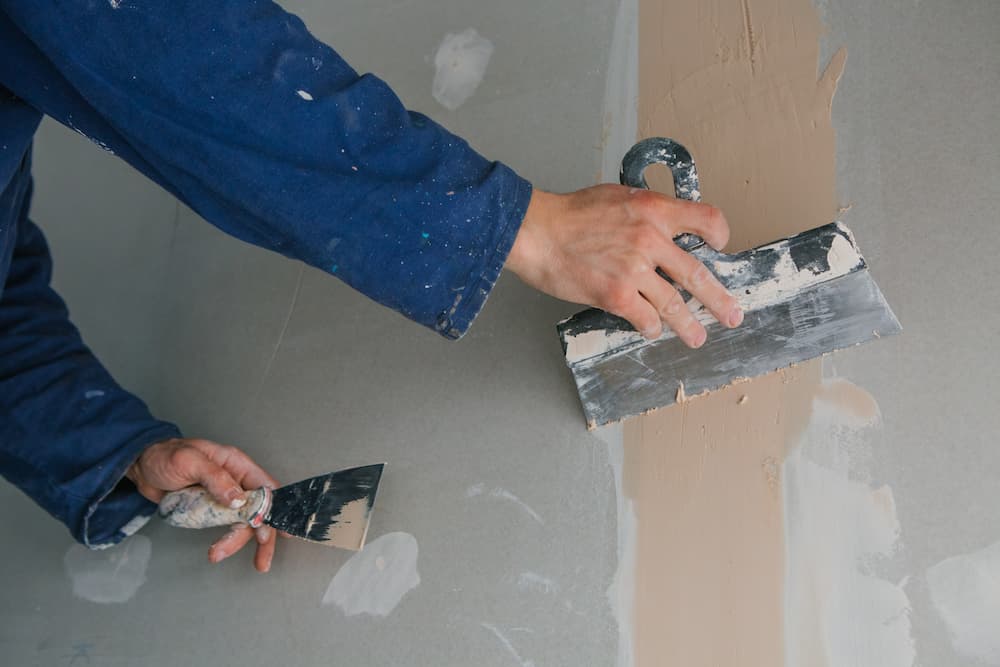 Replastering services